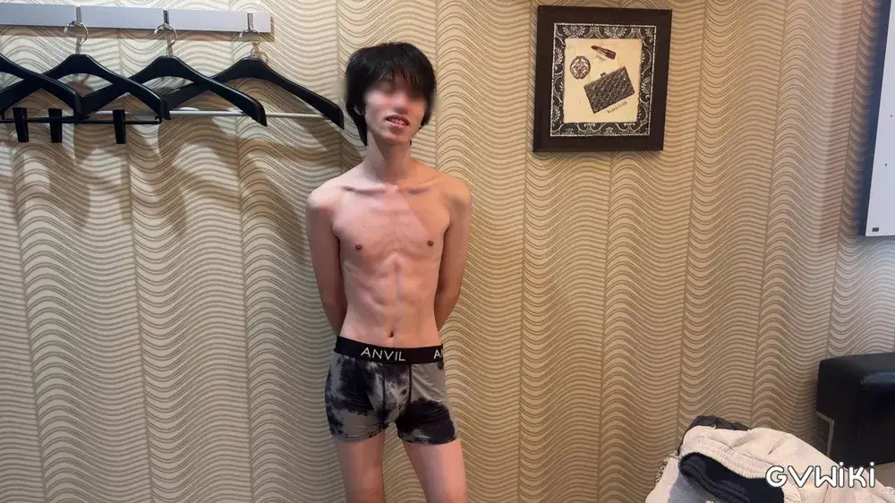 １８歳なりたて　ぴちぴちシ〇タ系男子　はじめくん　初登場！-3